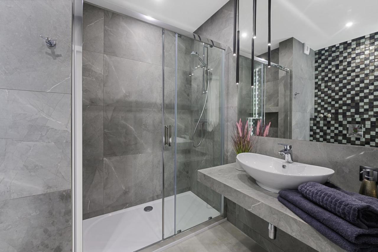 לודז' Gate Of City Centre Apartment By Pinpoint מראה חיצוני תמונה
